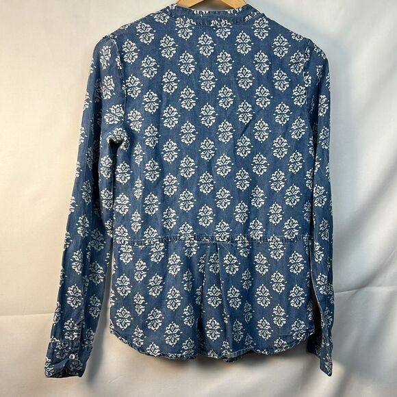 Splendid blue white floral print denim long sleeve button up shirt EUC size S - Picture 7 of 10